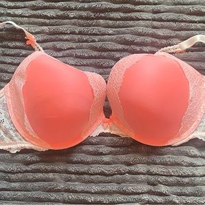 Victoria’s Secret Dream Angels push up 38D